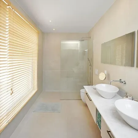 Domo By Real Vision * פונשל